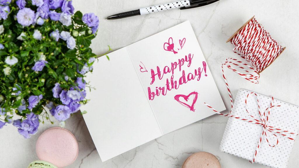 Happy Birthday Flowers Message: What to Actually Write

